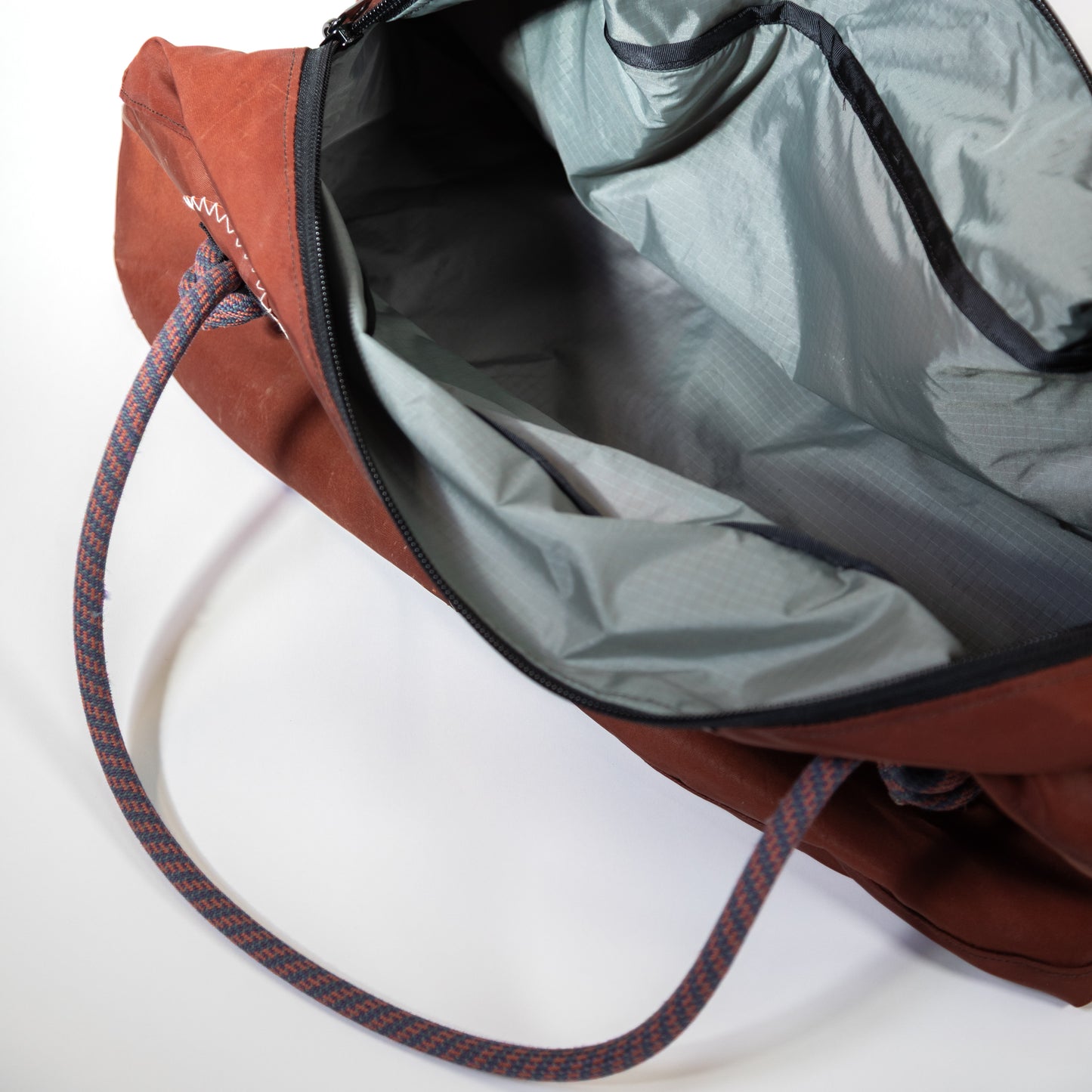 KNOT CARGO